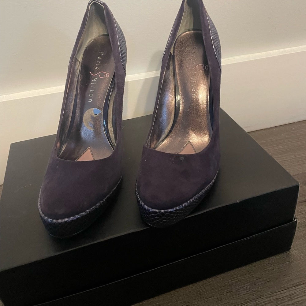 Paris Hilton Purple Suede Platform Pumps Size 7.5